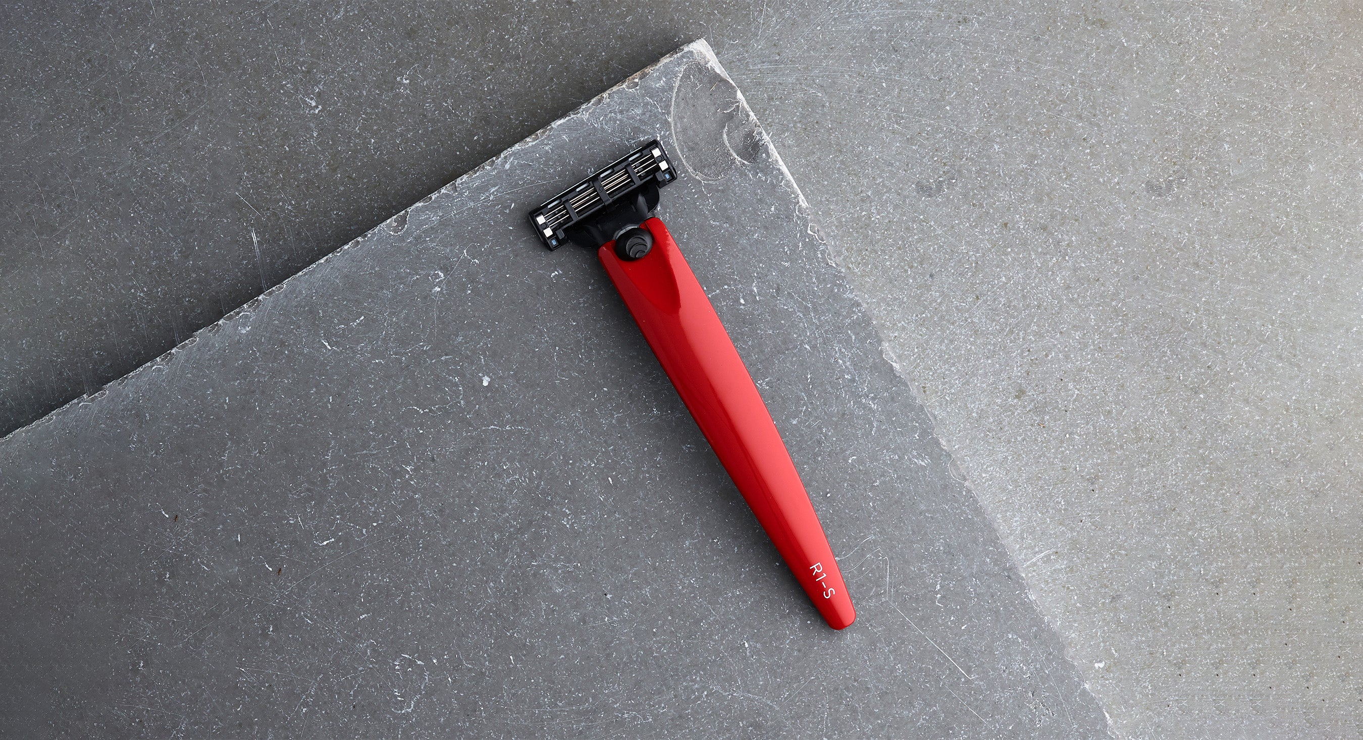 Collini Razor Bolin Webb Is GQ's 'Best Sleek-As-Hell Razor' | Men's Grooming Sets